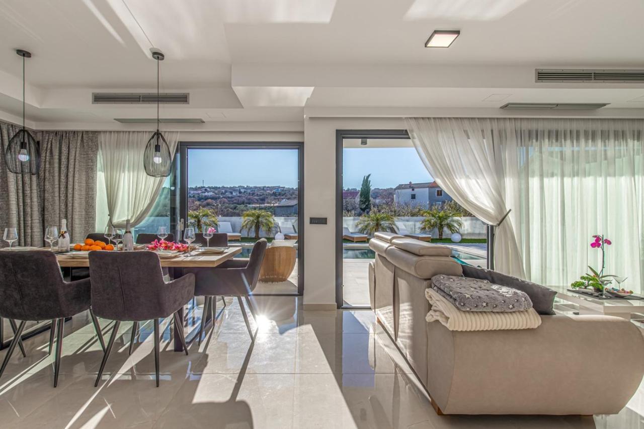 Villa Milly Vrh  Екстериор снимка